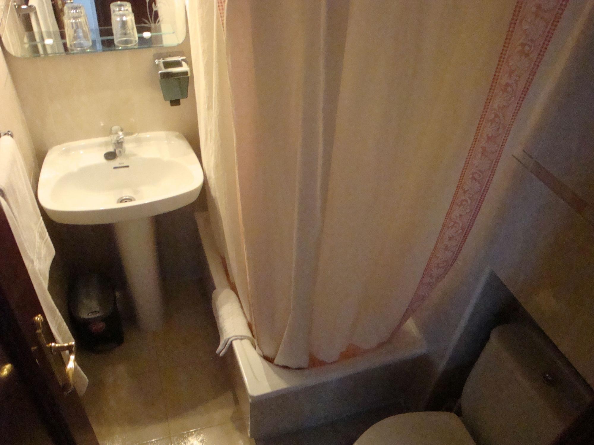 Hostal Zamora Μαδρίτη Εξωτερικό φωτογραφία